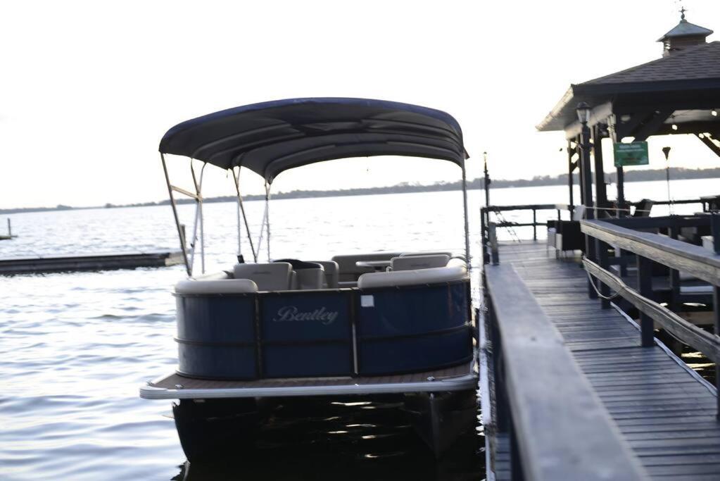 Lakefront Duplex With Pontoon Boat 2 Bedroom Home 마운트도라 외부 사진